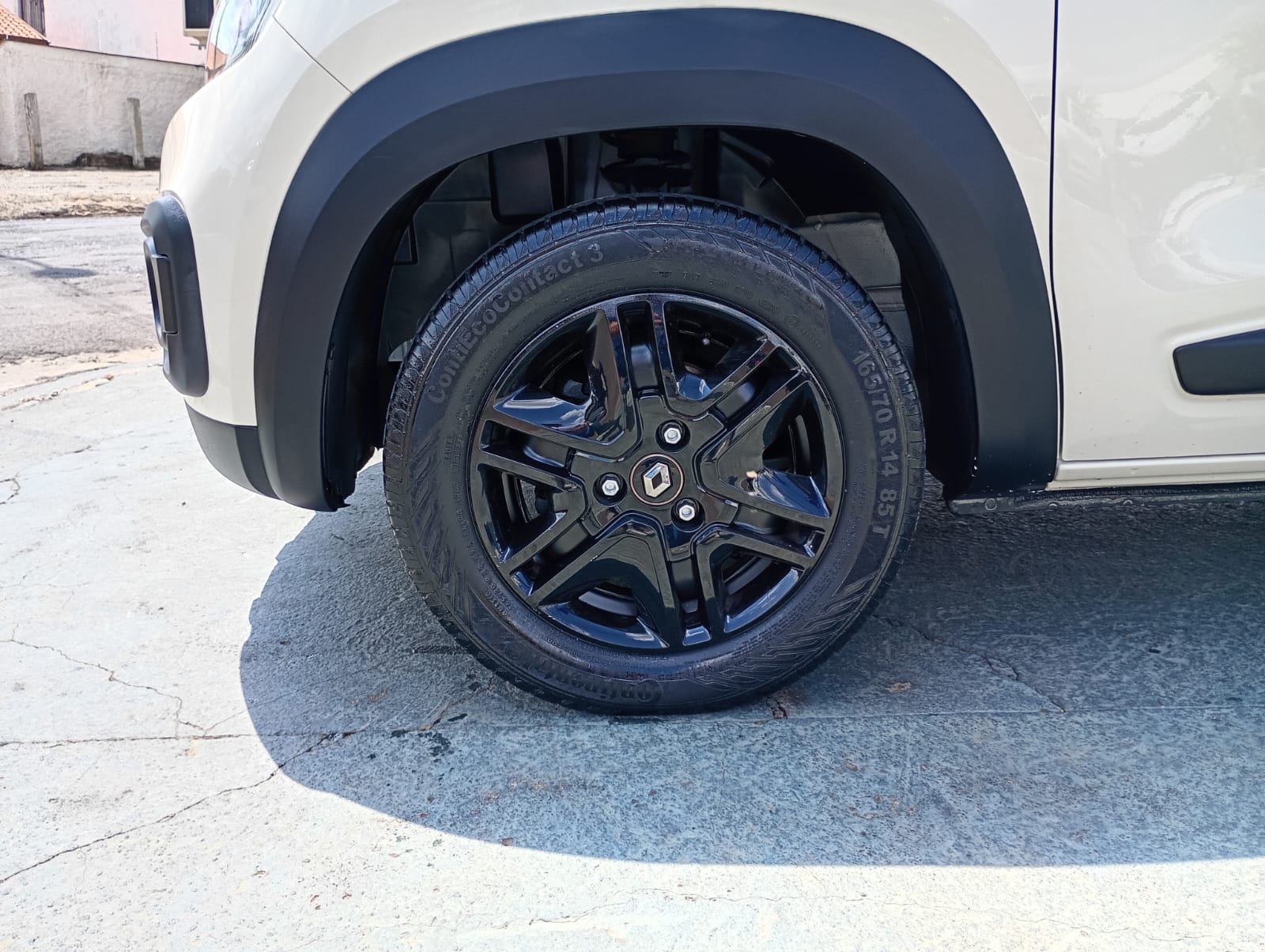 
								RENAULT KWID OUTSID 1.0 FLEX 2020/2021 full									